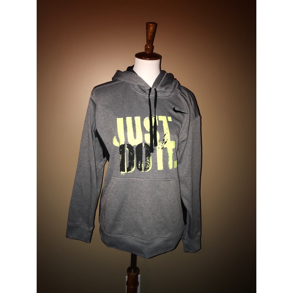 Nike sweatshirt